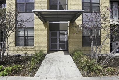 711 South Frio Street - 1203